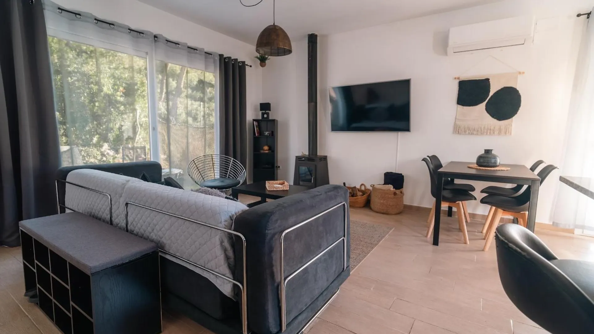 Hauzify I Cases Olivella Holiday home