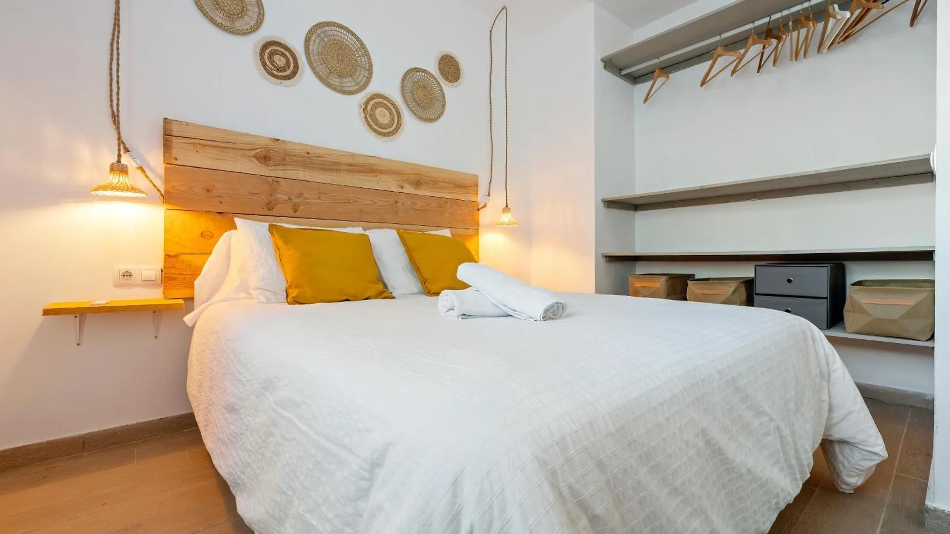Hauzify I Cases Olivella Holiday home
